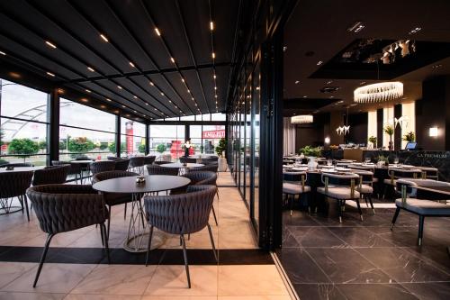 Premium Hotel, Novi Sad in Podbara