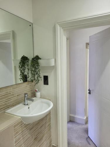 Period property, 1 bed, City Centre, secret garden, Birmingham (fotografie 8)