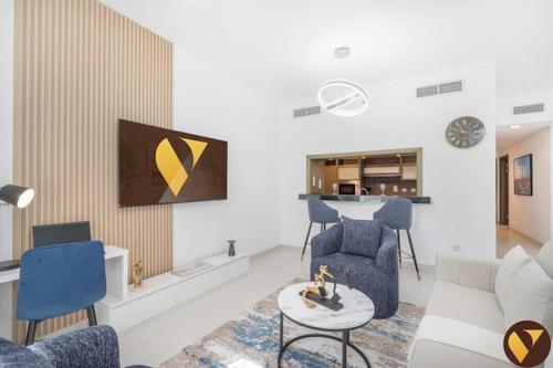 Vogue In the Heart of Downtown Walkable to Burj Khalifa & Dubai Mall Spacious Two Bedroom Apartment with Large Balcony and full Amenities, Dubaï (photo 7)