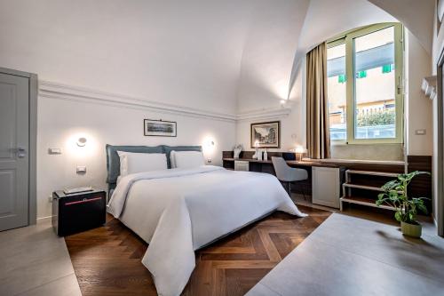 Le Corti by Dimora Collection - 13th-Century Convent Suites with Private Sauna and Gym - Adults Only, Florenz (Foto 11)