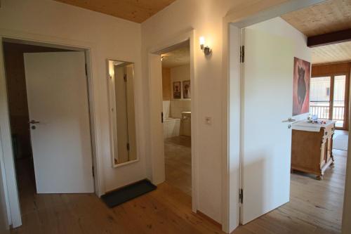 ChiemseeRefugium - Ferienwohnung Berg in Bernau am Chiemsee