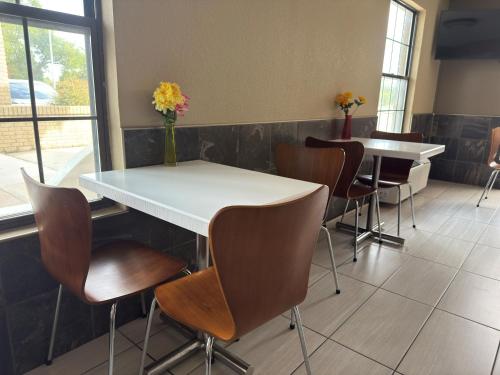 Super 8 by Wyndham Lakeland in Lakeland, USA