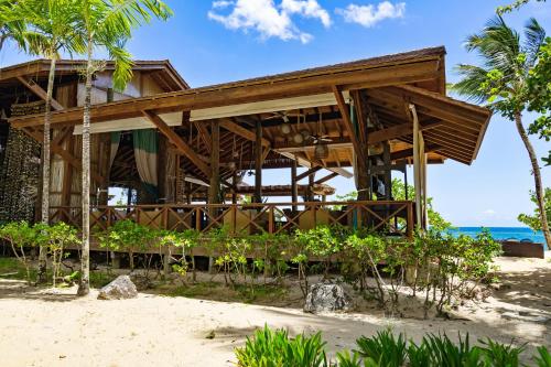 Balcones Del Atlantic Beachfrontbbq in Cano Seco