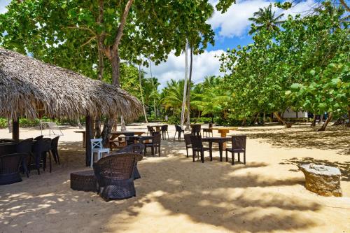 Balcones Del Atlantic Beachfrontbbq in Cano Seco