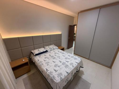 Paraíso do Oeste (Paraiso do Oeste) in ลุยส์ เอดูอาร์โด มากาลเยล