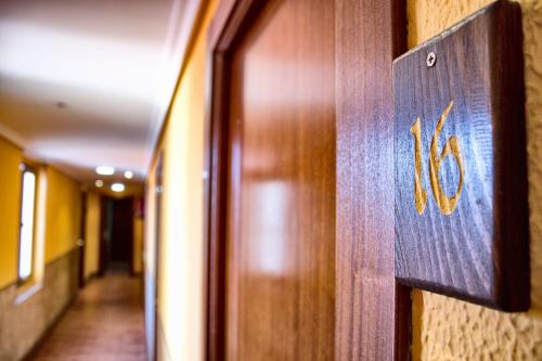 Hotel Eladia – Cangas de Onis, FL