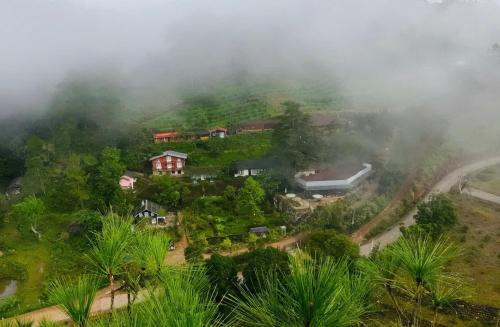 Huha's Farmstay Đà Lạt in Lam Ha District
