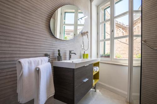 Piano Nobile Rooms Room Type - Deluxe Double Room with Balcony