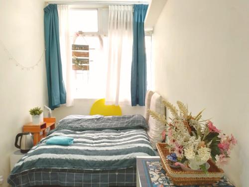 Entire apartment with kitchenette and fully equipped bathroom in 타이 콕 추이