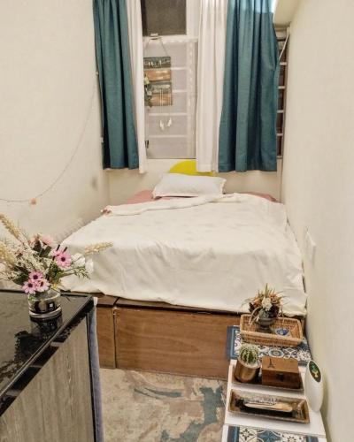 Entire apartment with kitchenette and fully equipped bathroom in 타이 콕 추이