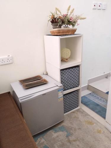 Entire apartment with kitchenette and fully equipped bathroom in 타이 콕 추이