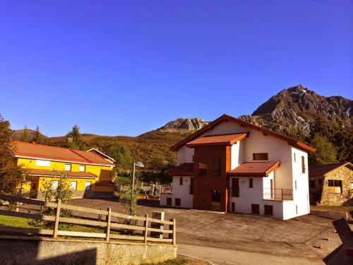 Hotel Restaurante La Braña - San Isidro