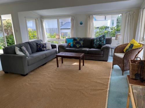 Gisborne, 3 Bedroom House, Beachfront, Wainui Beach, Gisborne (fotografie 9)