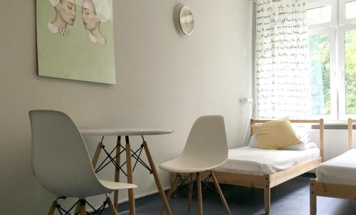 Cloud Hostel - image 4