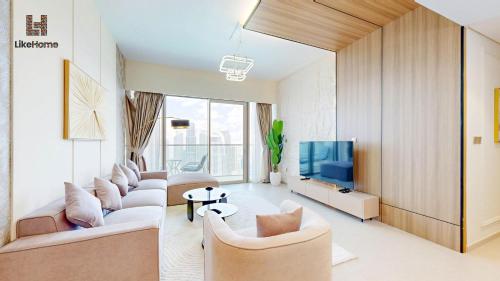 Enjoy Best Burj Khalifa & Fountain Views From Balcony Luxury 2BR 3 Mins from Dubai Mall - Like Home, Dubai (foto 3)