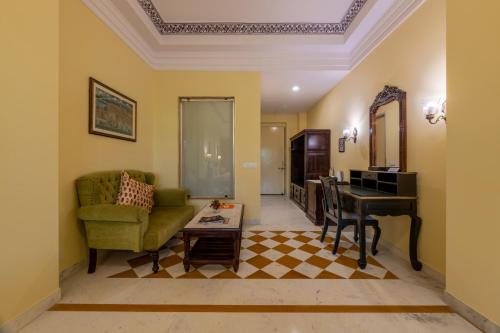 Umaid Palace - Getaway Resort Near Jaipur Close to Bhangarh & Chand Baori Stepwell Abhaneri in Dausa