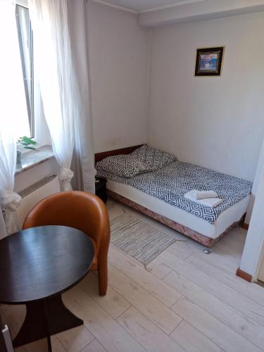 1 twin bed