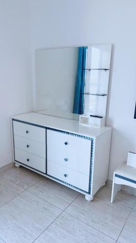 Fully furnish flat including all bills for monthly rental, Dubai (foto 9)