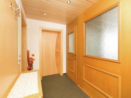 Apartment in Ski Paradise near Trails
