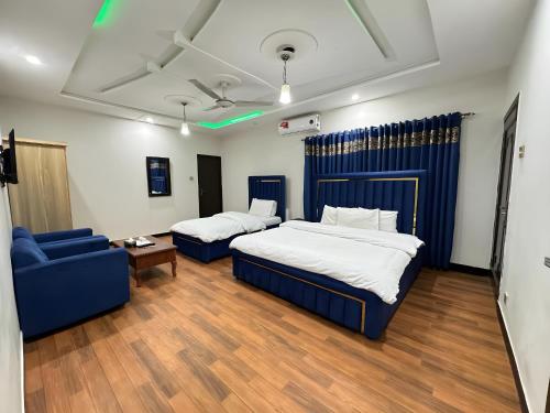 Decent Luxury Continental - main image