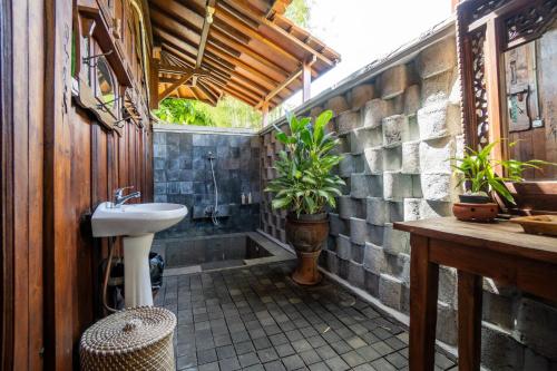 Tembi Rumah Budaya Room Type - Deluxe Bungalow