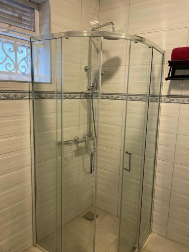 Denhomes in Lyamutundwe