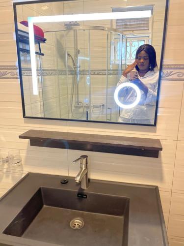 Denhomes in Lyamutundwe