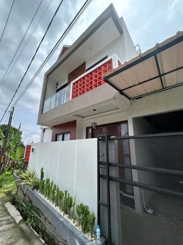 Dans House Villa