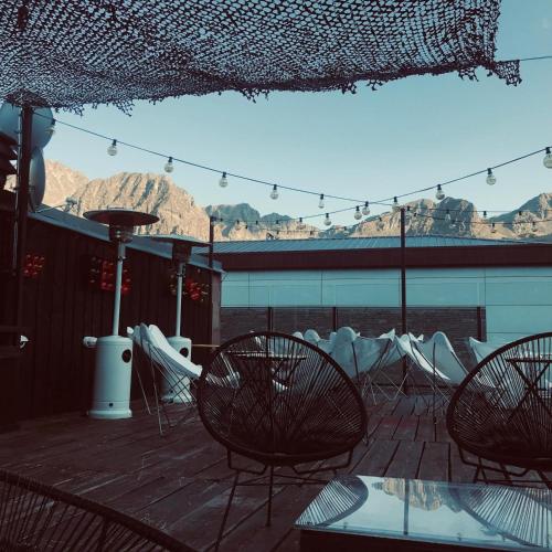 Hotel Kathmandu – El Pas de la Casa, DC