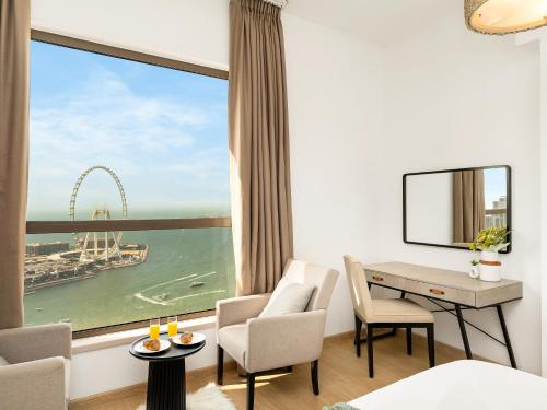 Beachfront 2BR | Dubai Eye & Sea View|Beach Access, Dubai