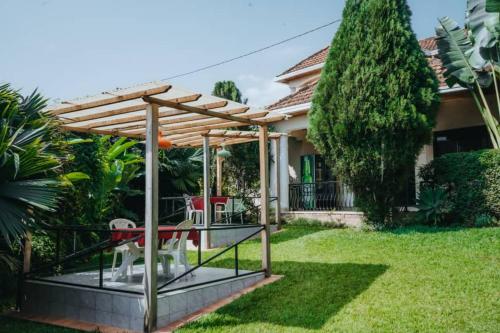 Nyumbani City Center Cottages