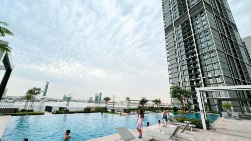 Luxury 2BR 34th Floor Burj Khalifa Sea Creek View, Dubai (Foto 7)