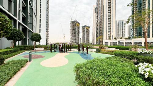 Luxury 2BR 34th Floor Burj Khalifa Sea Creek View, Dubai (Foto 9)