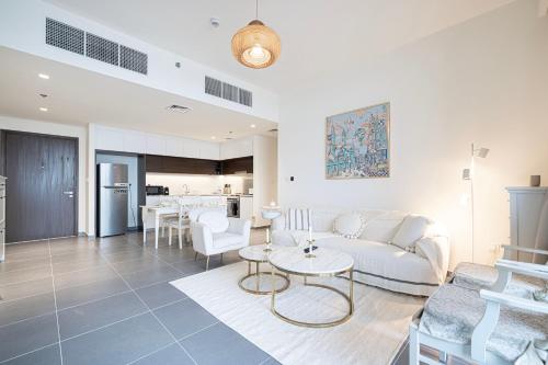 Luxury 2BR 34th Floor Burj Khalifa Sea Creek View, Dubai (Foto 4)