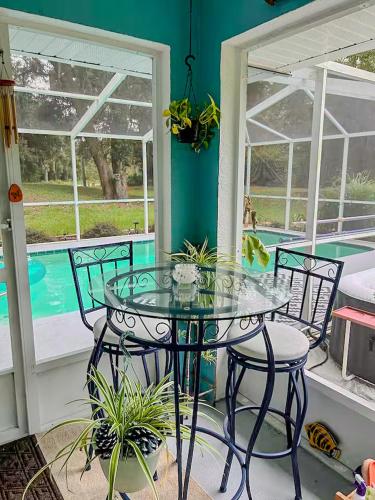 景觀, Private Room at Crystal River Retreat with Salt Water Pool in 興力士 (FL)