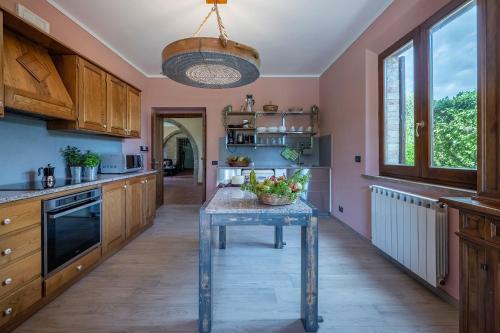 บริการและสิ่งอำนวยความสะดวก, PODERE GELLINO 14, Emma Villas in กียานชาโน แตร์เม