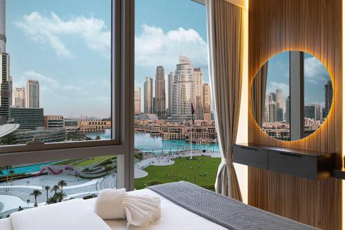 Burj View Luxury 2BR Apartment in Downtown Dubai 