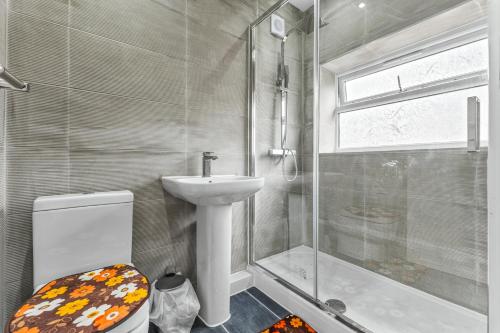 3 Bedroom House 4 beds free parking 2SD, Manchester (fotografie 8)