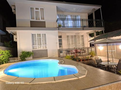 Yuti Homestay in Quatre Bornes