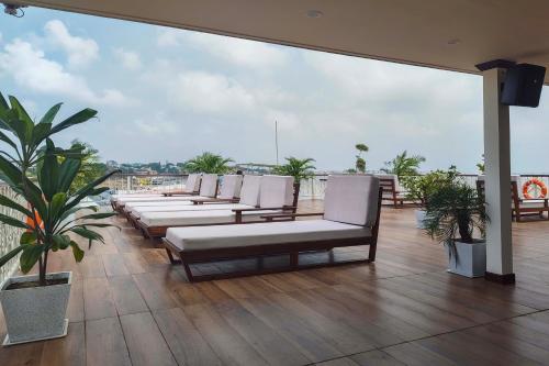 Gangotri - A Divine River Retreat in Varanasi