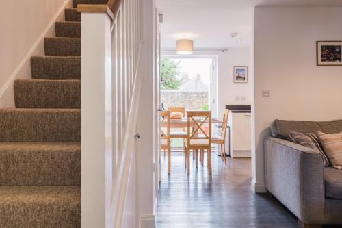 Charming 2 Bedroom Home in the Cotswolds in Syreford