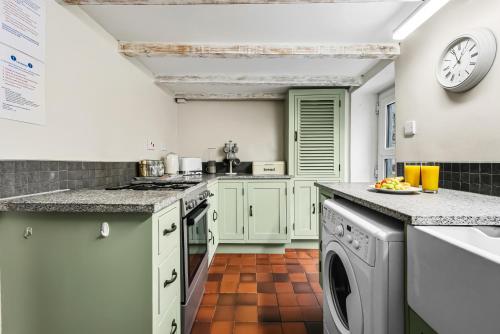 Dawn Cottage Quaint 3 bedroom cottage in Middleton by Wirksworth in Middleton (Derbyshire)