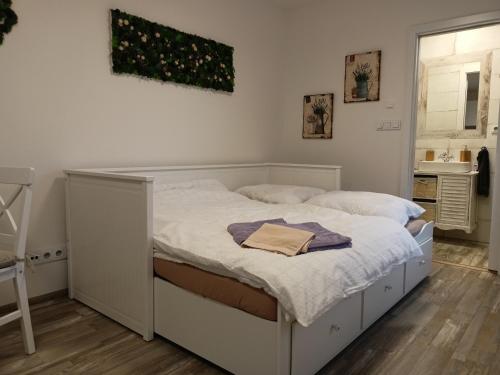 Exterior view, Domek s privatnim wellness Apartments Prague 9 in Prague 09