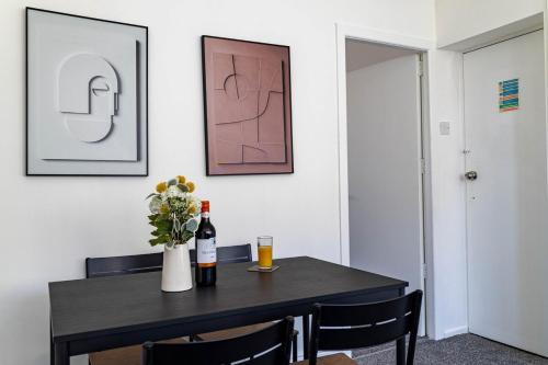 Blackpool 1-Bed Flat by Brookland Stays Serviced Short Lets with Free Wi-Fi, Blackpool (photo 5)