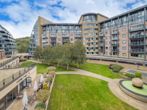 Exterior view, F302 Lovely & Relaxing Stay With View in Shipley