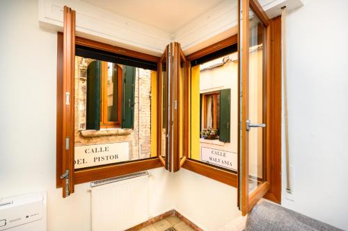 Palazzina Pistor 1st Floor by Sarlux - image 8