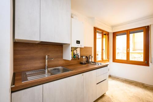 Palazzina Pistor 1st Floor by Sarlux - image 9
