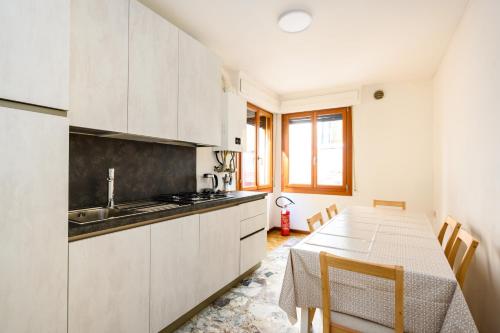Palazzina Pistor 2nd Floor by Sarlux - image 14