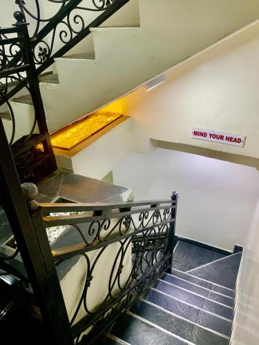 Cbox Lodge & Lounge in Lagos Island