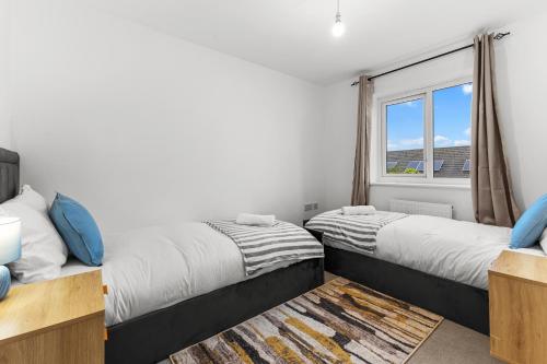 3 Bedroom house with 5 beds and Parking 18LW, Manchester (photo 6)
